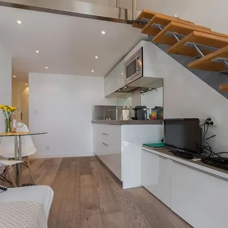 Location, 1 Bedroom Flat アパート ヴィルフランシュ・シュル・メール