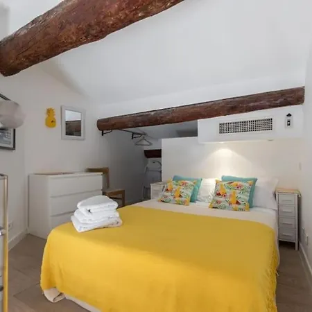 Location, 1 Bedroom Flat